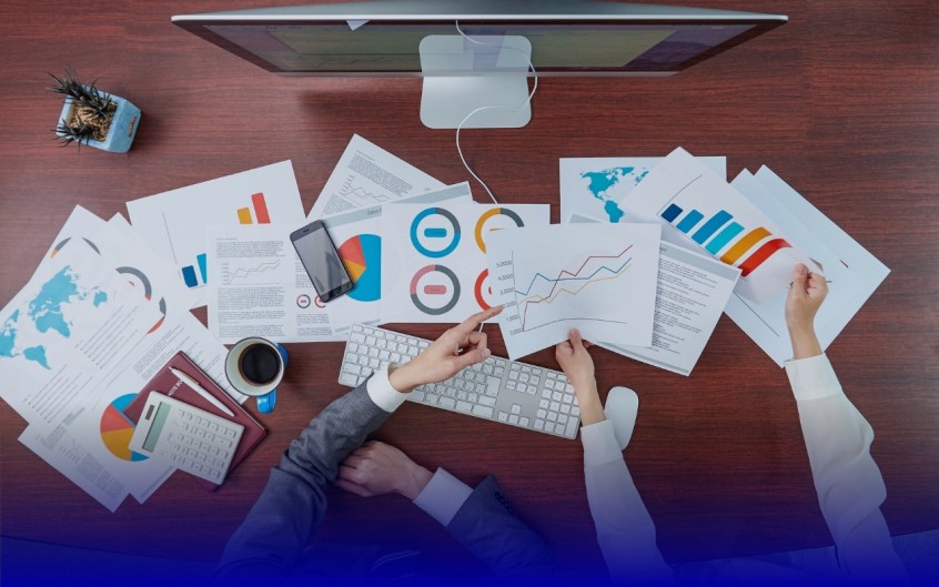 ¿Cómo convertirse en analista de datos en 2025? Paso a paso para profesionales y principiantes